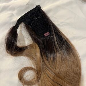 Ponytail Extension